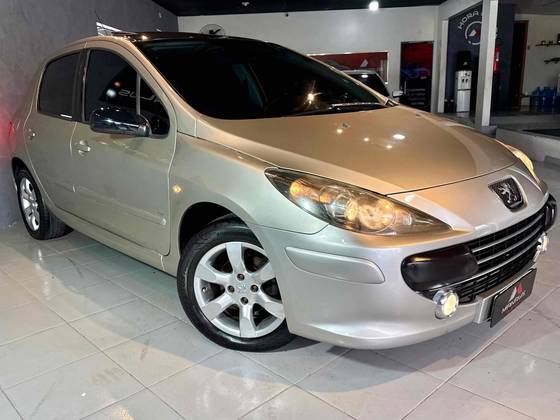 PEUGEOT 307 1.6 PRESENCE PACK 16V FLEX 4P MANUAL PEUGEOT 307 1.6 PRESENCE PACK 16V FLEX 4P MANUAL